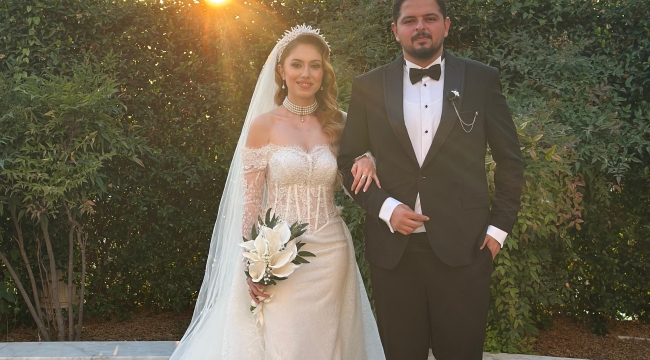 Ayhan Karlı, İrfan Saracalıoğlu ile birlikte. 